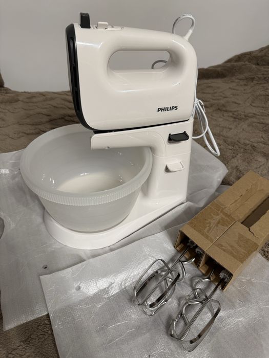 Mixer cu bol Philips Viva Collection HR3745/00 450 W