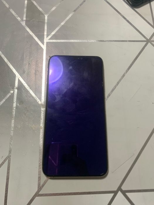 Айфон Xs max продается