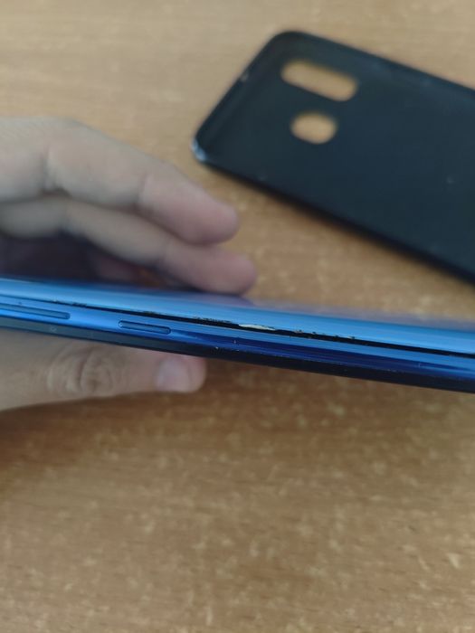 Samsung a40 продам или обменяю