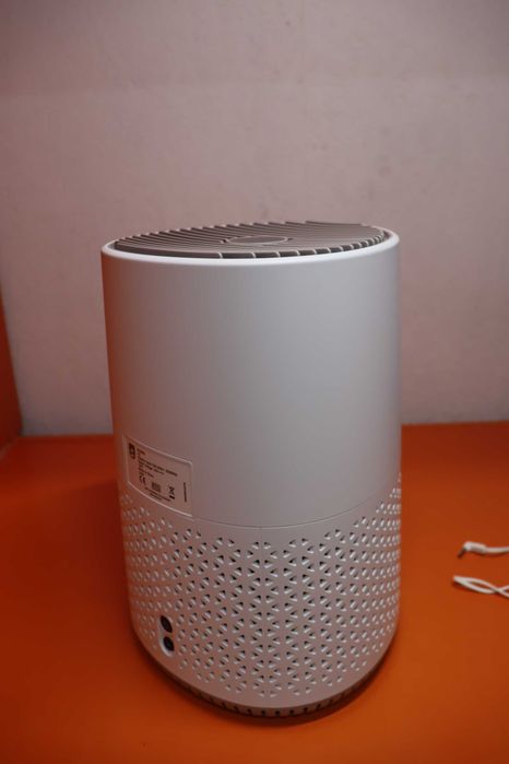 Пречиствател за въздух Philips Light Cleaner, за хора с алергия, HEPA филтър, к44 кв AC0650
