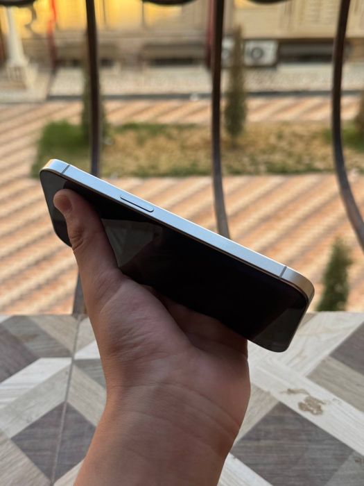 iphone 15 Pro srochni