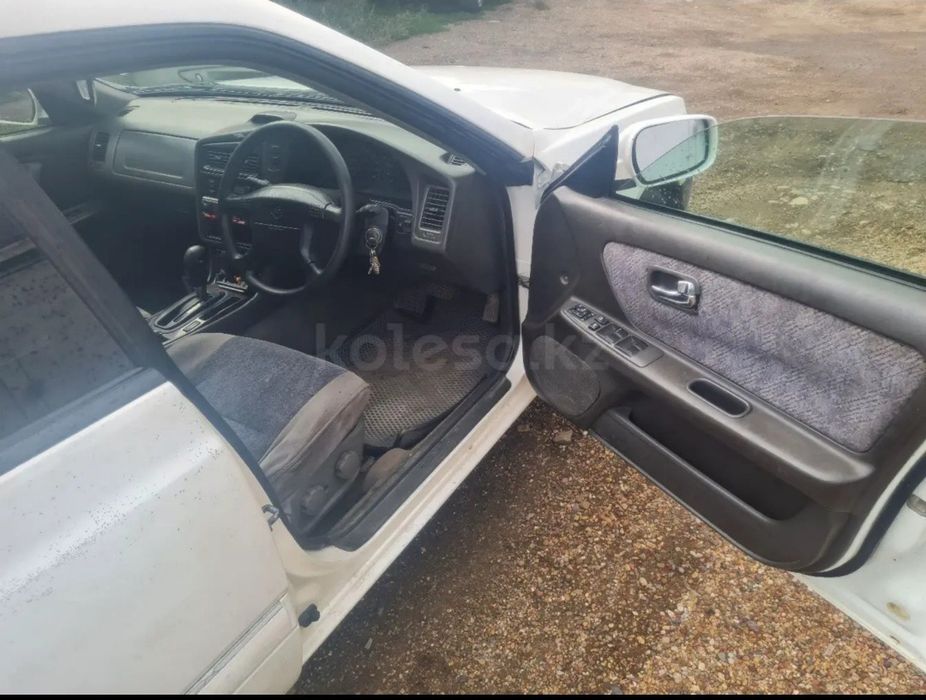 Продам Nissan Stagea 2000 год