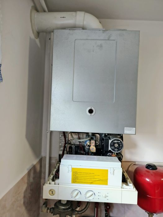 Centrala Viessmann vitopend 100 pentru piese