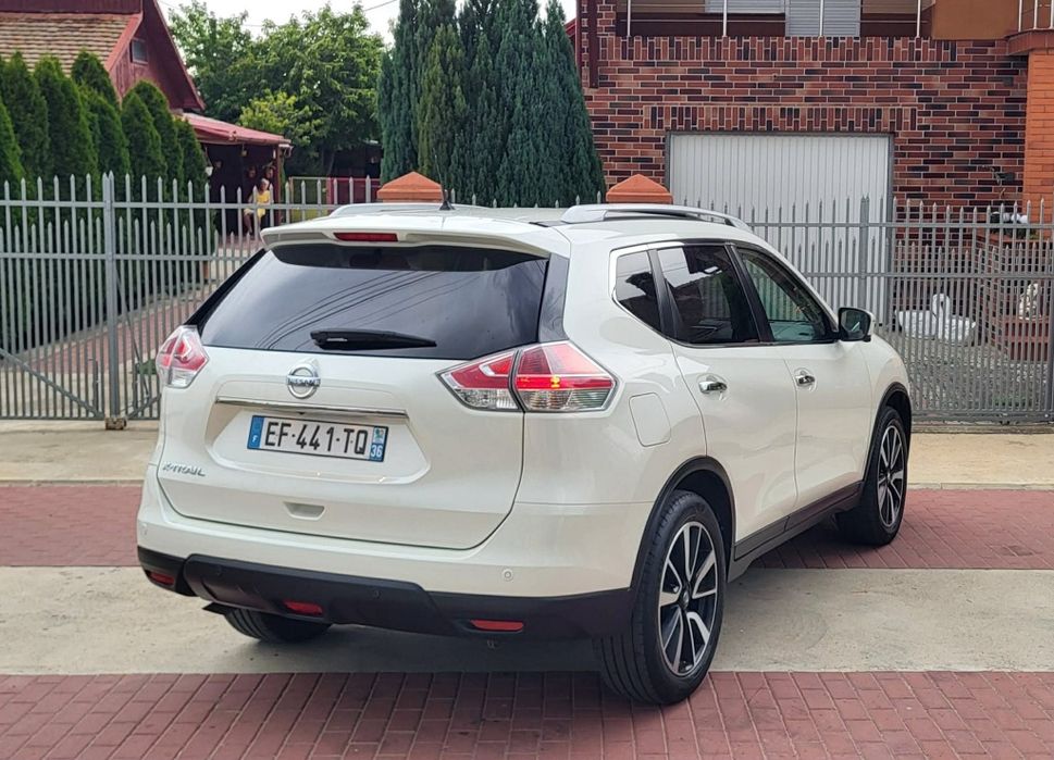 Nissan X-Trail Tekna 1,6Dci 130cp an 2016 euro 6 recent adus in tara