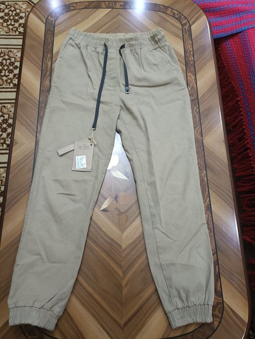 Продам джинсовые женские брюки