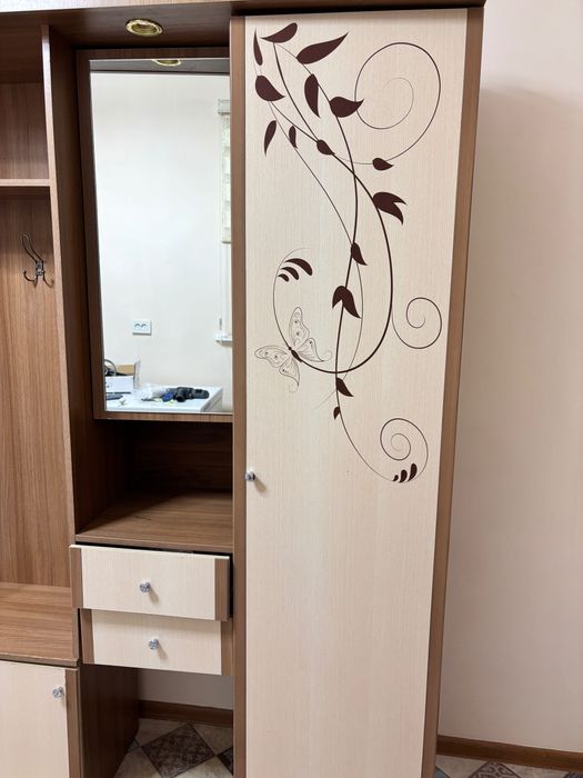 Прихожка в хорошем состоянии