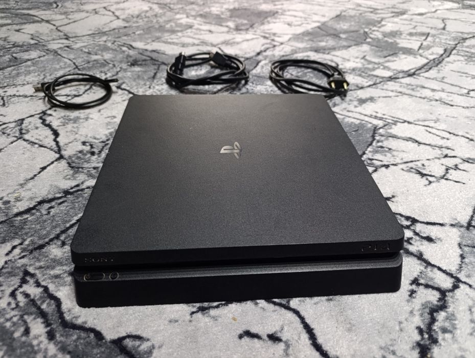 Playstation 4 slim 500 GB
