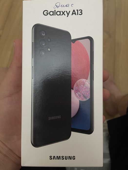 Самсунг А13 64гб очень хорошем состоянием