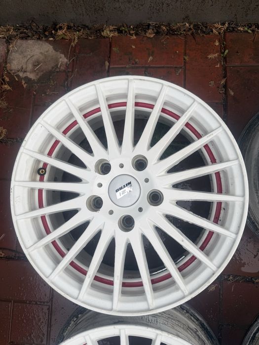 Комплект дисков R15 в отличном состоянии