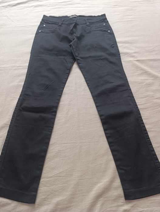 Мошенники не беспокойте. Брюки женские в отличном состоянии