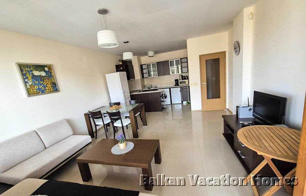 Продава се Двустаен апартамент в Балчик - 84 кв.м за 643 €/кв.м - Снимка #4