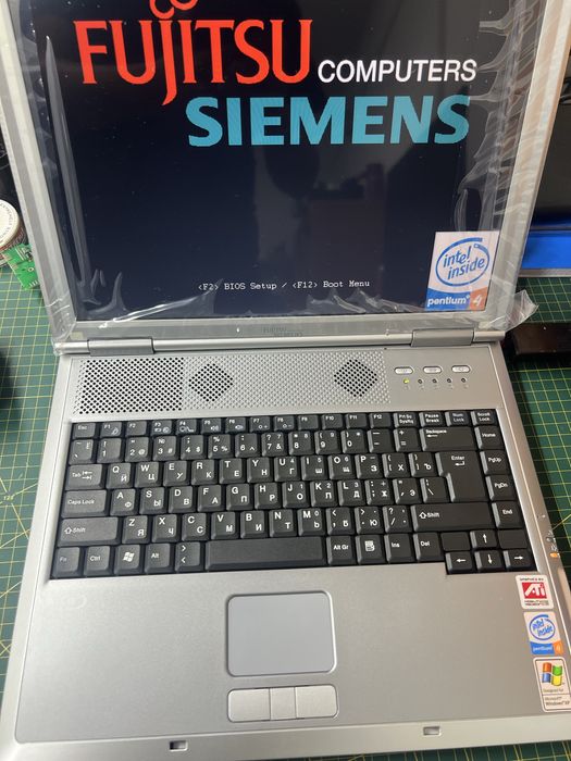 Ноутбук Siemens Fujitsu