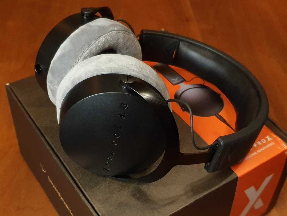 Casti audio profesionale Beyerdynamic DT 700 PRO X noi