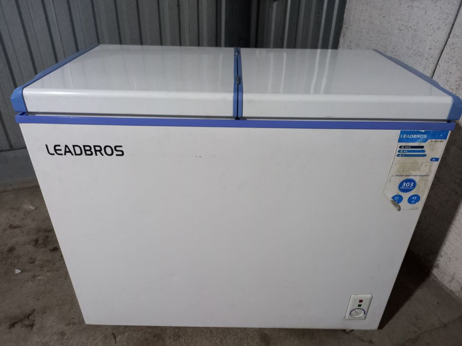 Морозильник для магазин