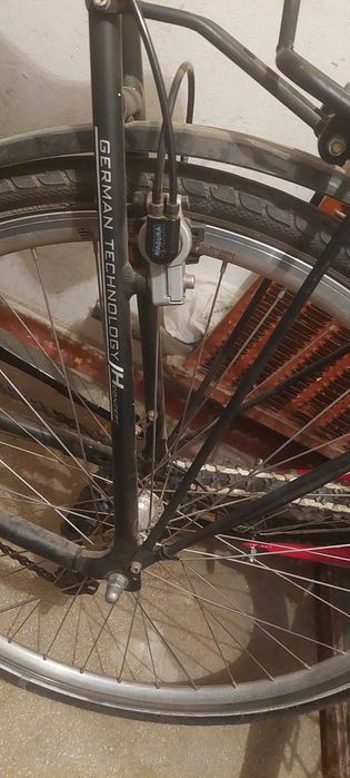 Bicicletă Trekking JH Concept "Manhattan" – Frâne Hidraulice, Echipare Shimano