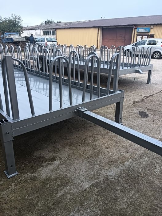 Hrănitor mobil pentru pășune.