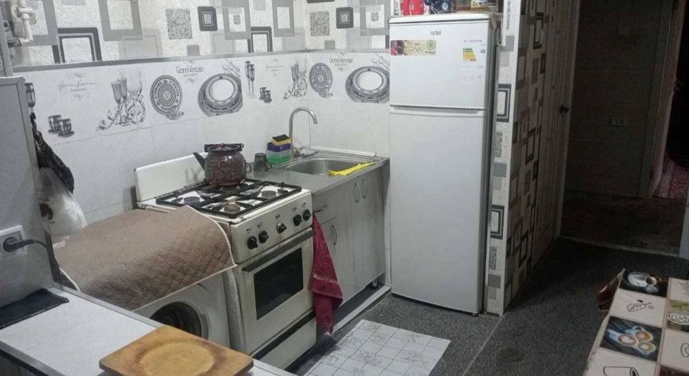 Срочно! Квартира на метро Тинчлик 2/1/9 общ пл 60м ,балкон 1*7