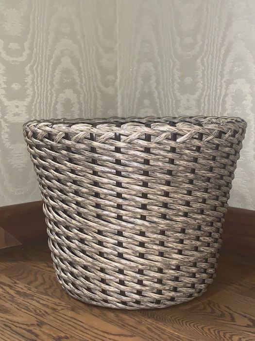 Кашпо из ротанга