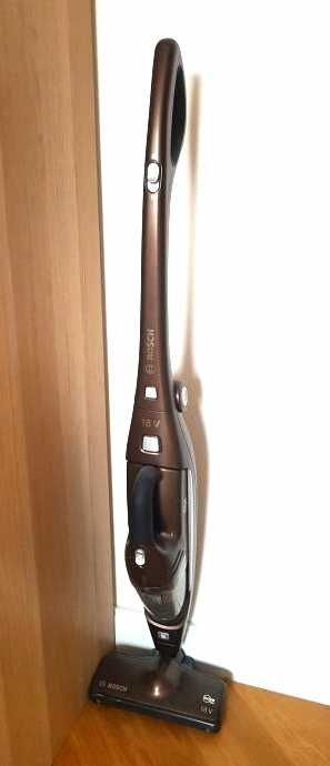 Aspirator vertical Bosch