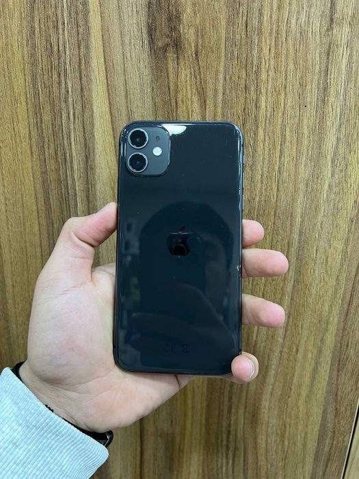 iPhone 11 xolati zor
