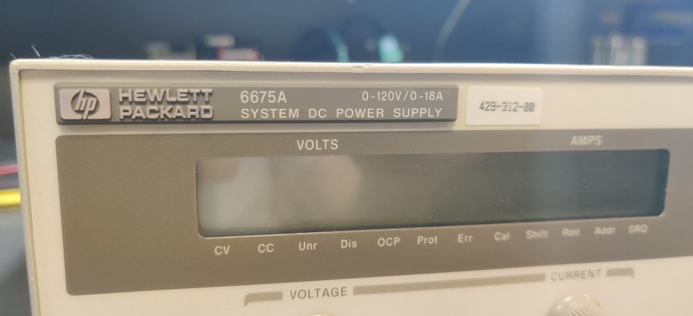 Sursa tensiune si curent reglabila HP Agilent 6675A 0-120V 0-18A