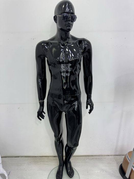 Манекен сотилади Турция холати яхши