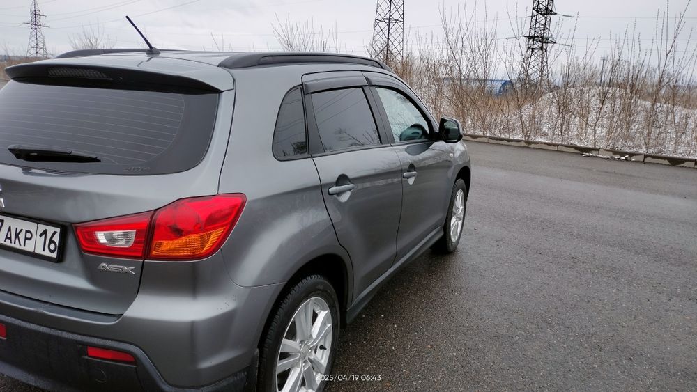 Продажа Митсубиси асх 2011