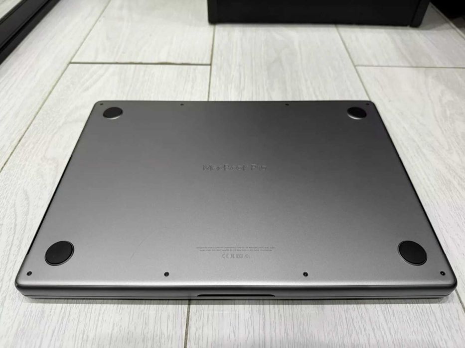 Apple MacBook Pro 14 (2021) RAM 16GB, 512GB SSD, Space Grey, Int KB