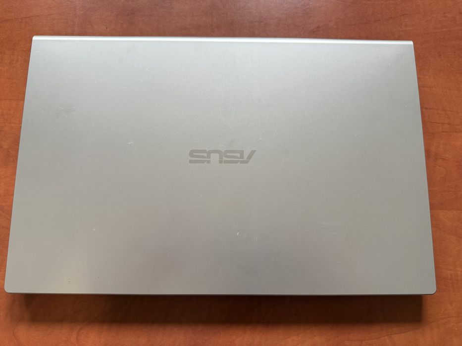 Laptop ASUS VivoBook 15 X515K | Windows 11 Pro | 8GB RAM | Aproape Nou