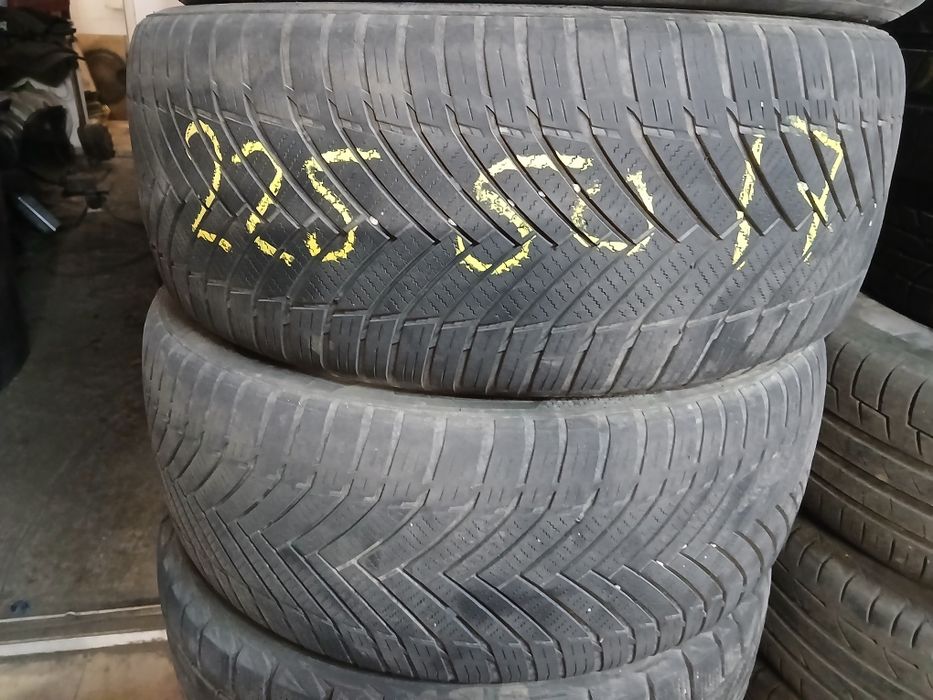 Anvelope 225 50 17