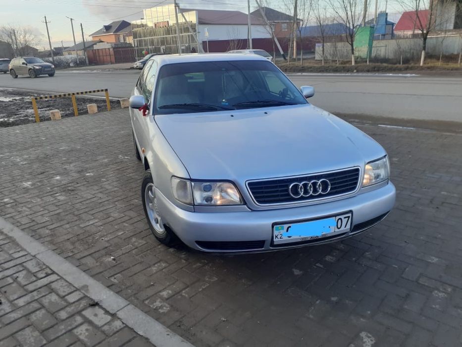 Продам ауди А6 с4