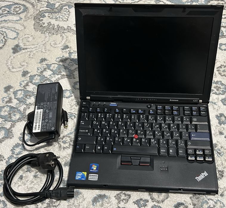 2-нотбук Samsung,lenova