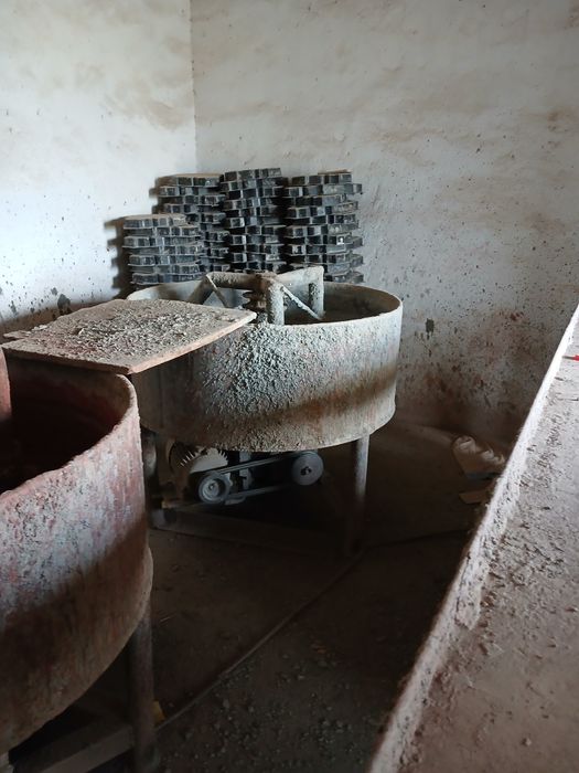 Shlaka blok va bruschatka aparatlar sotiladi narxini kelishamiz