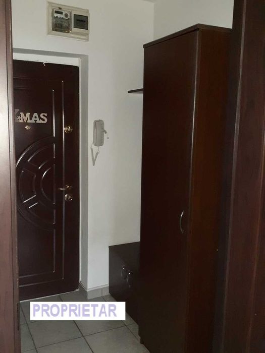 Inchiriere garsoniera direct proprietar particular Diham Chisinau Delfinului Pantelimon Mega Mall sector 2 spatioasa cu balcon  ieftina apa calda