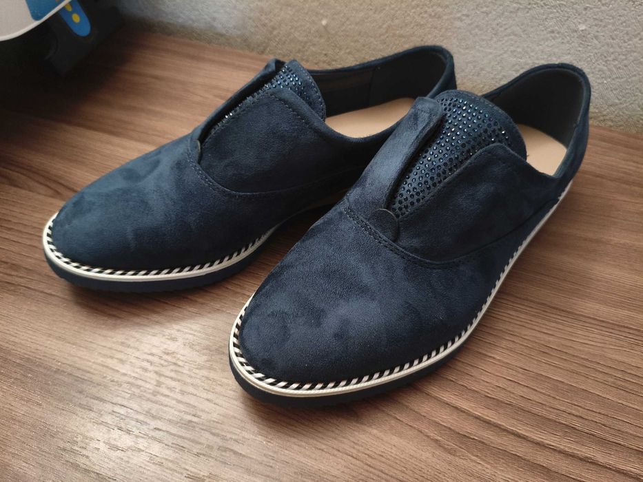 новые туфли , размер 40