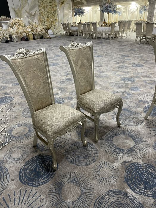 Стул сотилади 500 та