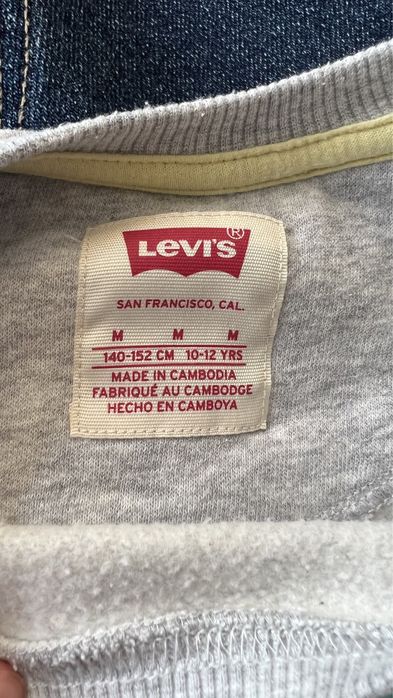 Кофта Levis и теплые джинсы на девочку