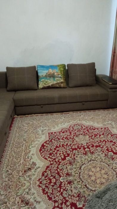 Диван для гостиной