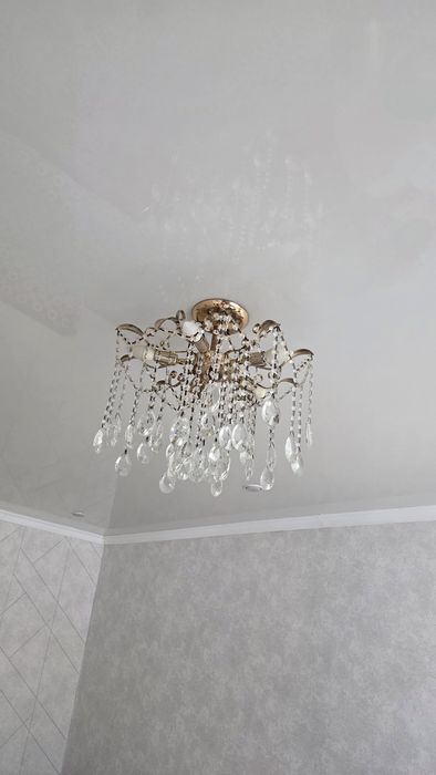 Спасибо продам люстру