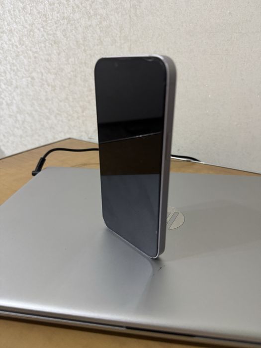 Айфон 14    128 гб