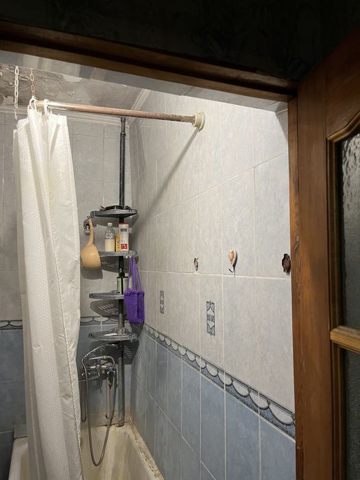 Переселение 2 девушки