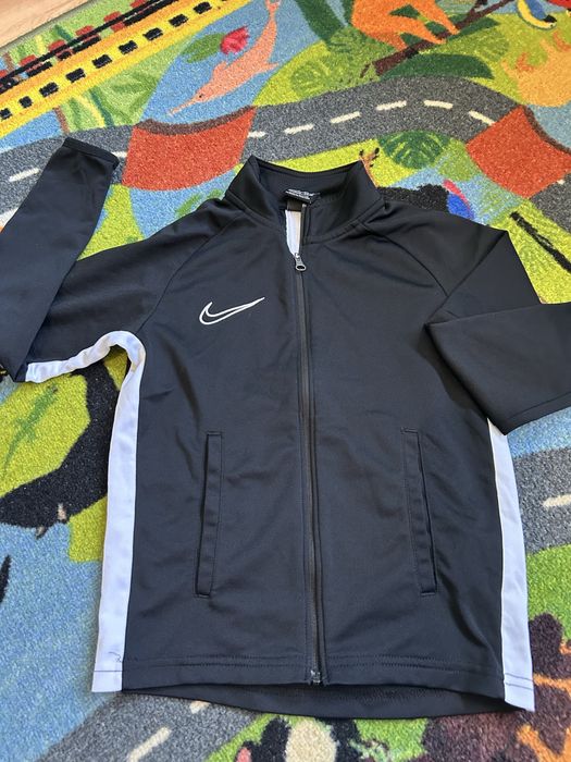 Найк горнище. Размер 122-128