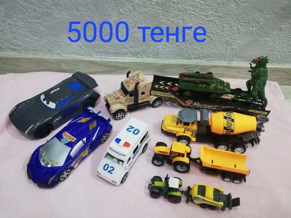 Продам детские игрушки.