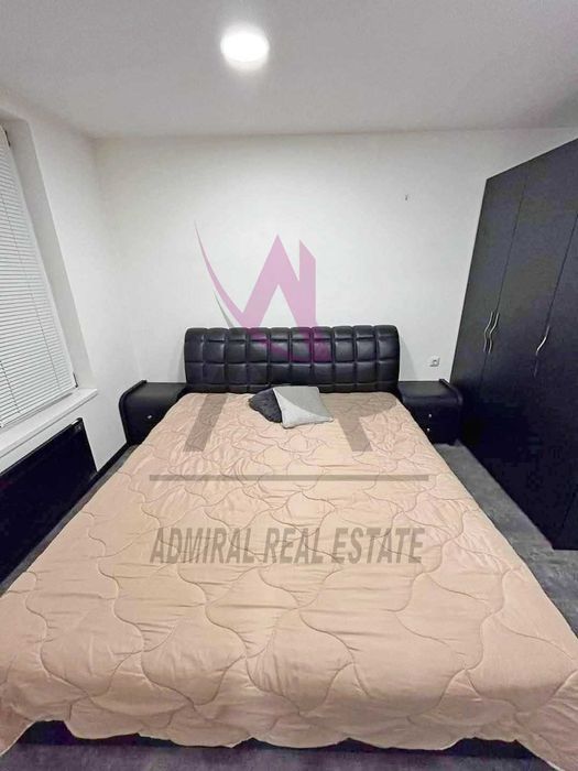 Дава се под наем Двустаен апартамент в Варна, Център - 65 кв.м за 700 € - Снимка #2