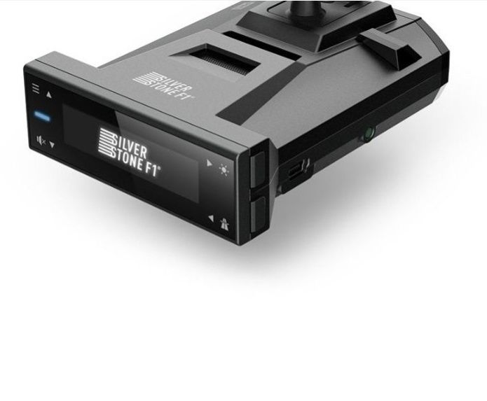 Продам свой SilverStone F1 Sochi PRO сочетает все достоинства уже пров