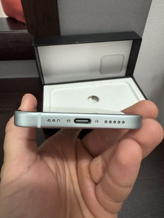 Iphone 15 128GB 100% battery