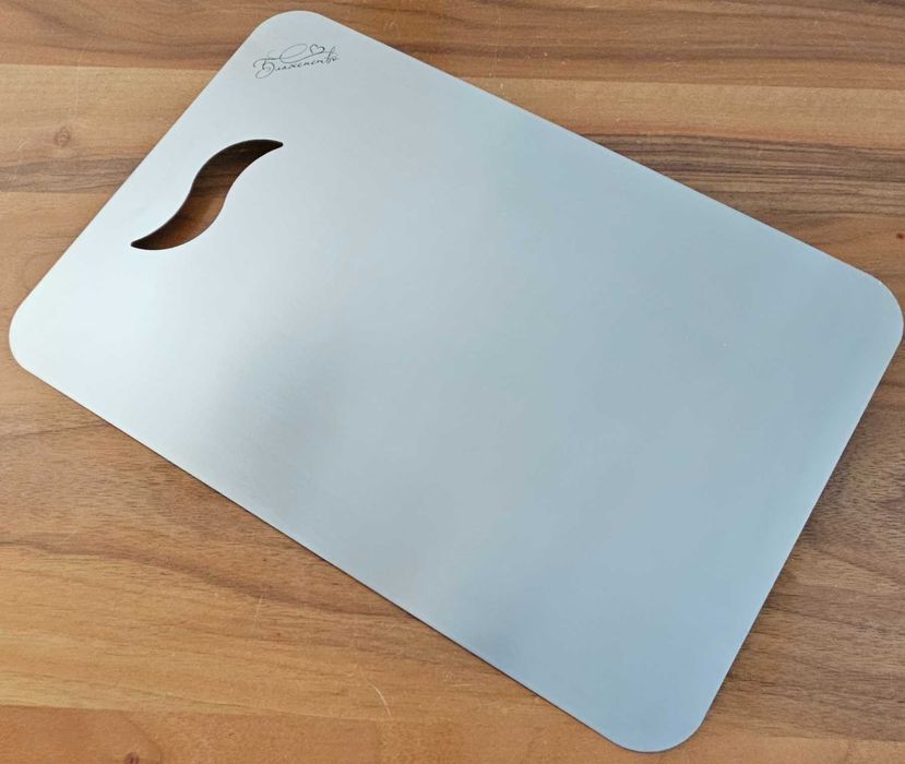 Персонализирана дъска за рязане от неръждаема стомана