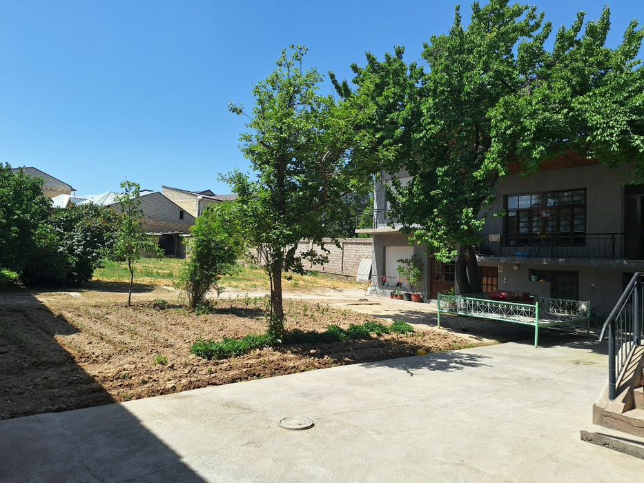 Юнусобод тумани Хасанбойда Зенит ни оркасиди махалла