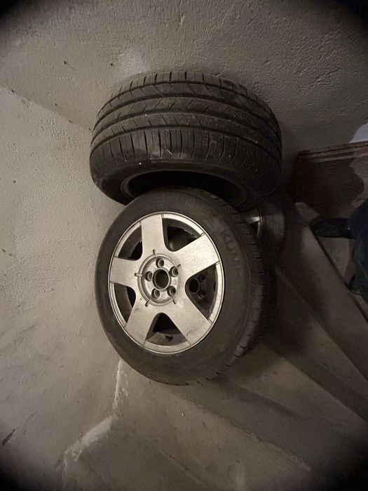 KUMHO Ecsta 195/55 R15 85H на джанти