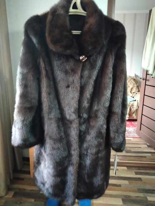Продам новую шубу